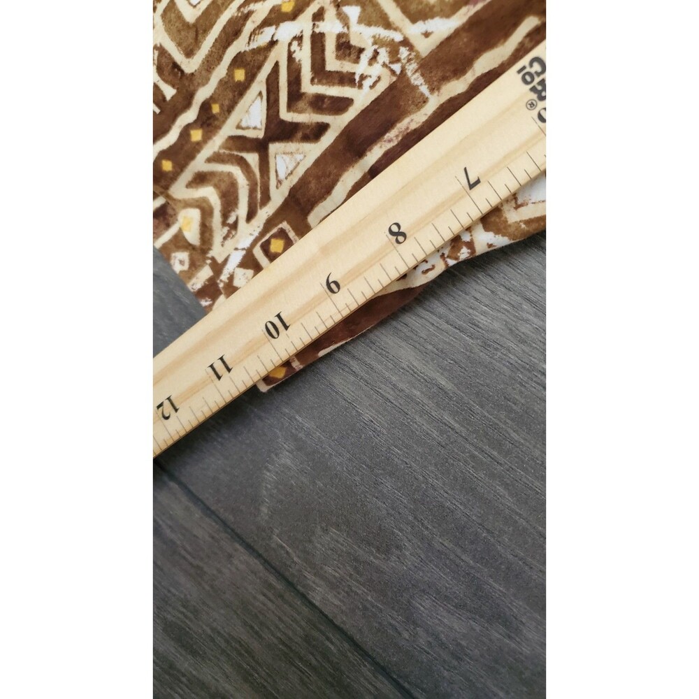 Chicos 10 Giraffe Brown Print Geometric Knee Length Shorts Abstract Patterned - Picture 4 of 5